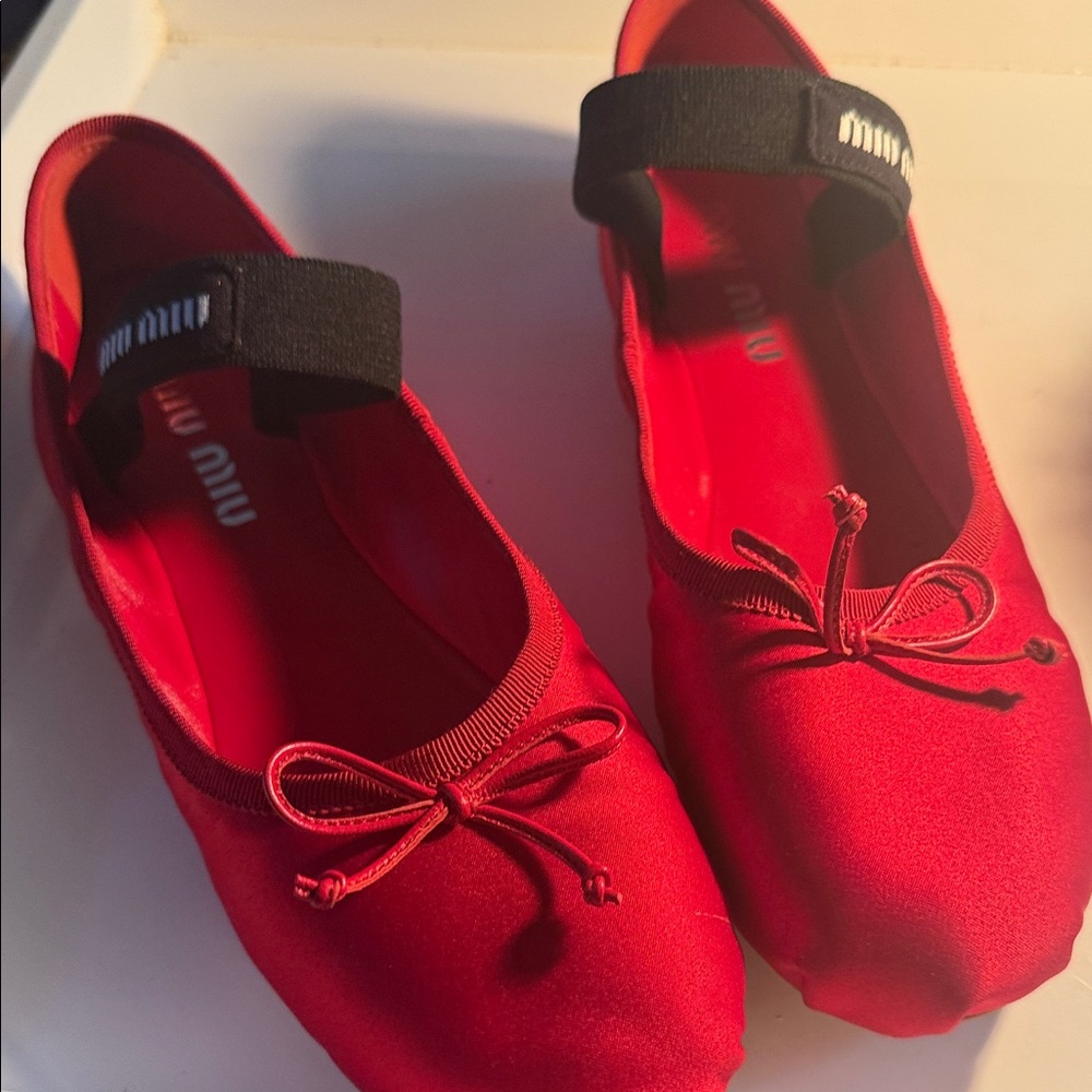 Miu Miu Kids Vibrant Red Dress Shoes